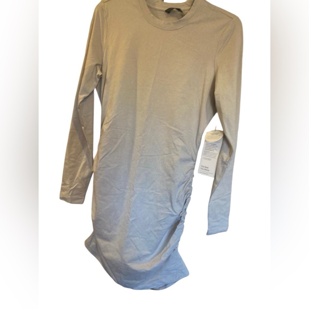 Vuori Long Sleeve Halo Performance Dress